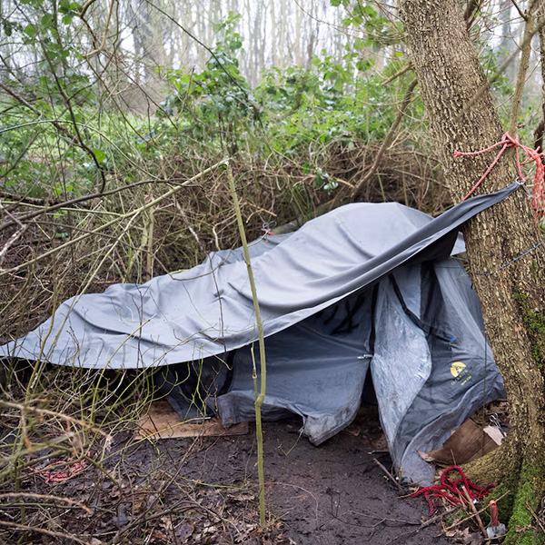 Nederlanders, migranten, moeders en zelfs kinderen raken hier dakloos